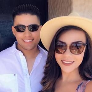 Meet your Posher, Dennise